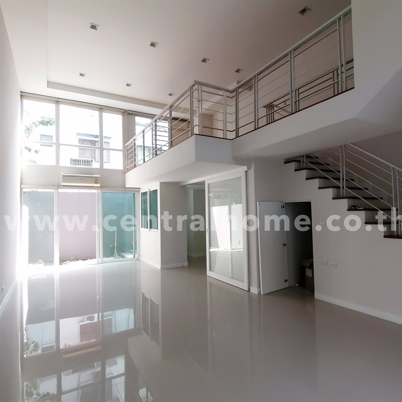 ทาวน์โฮม-โครงการ-สเปซ-ลาดพร้าว-เหม่งจ๋าย