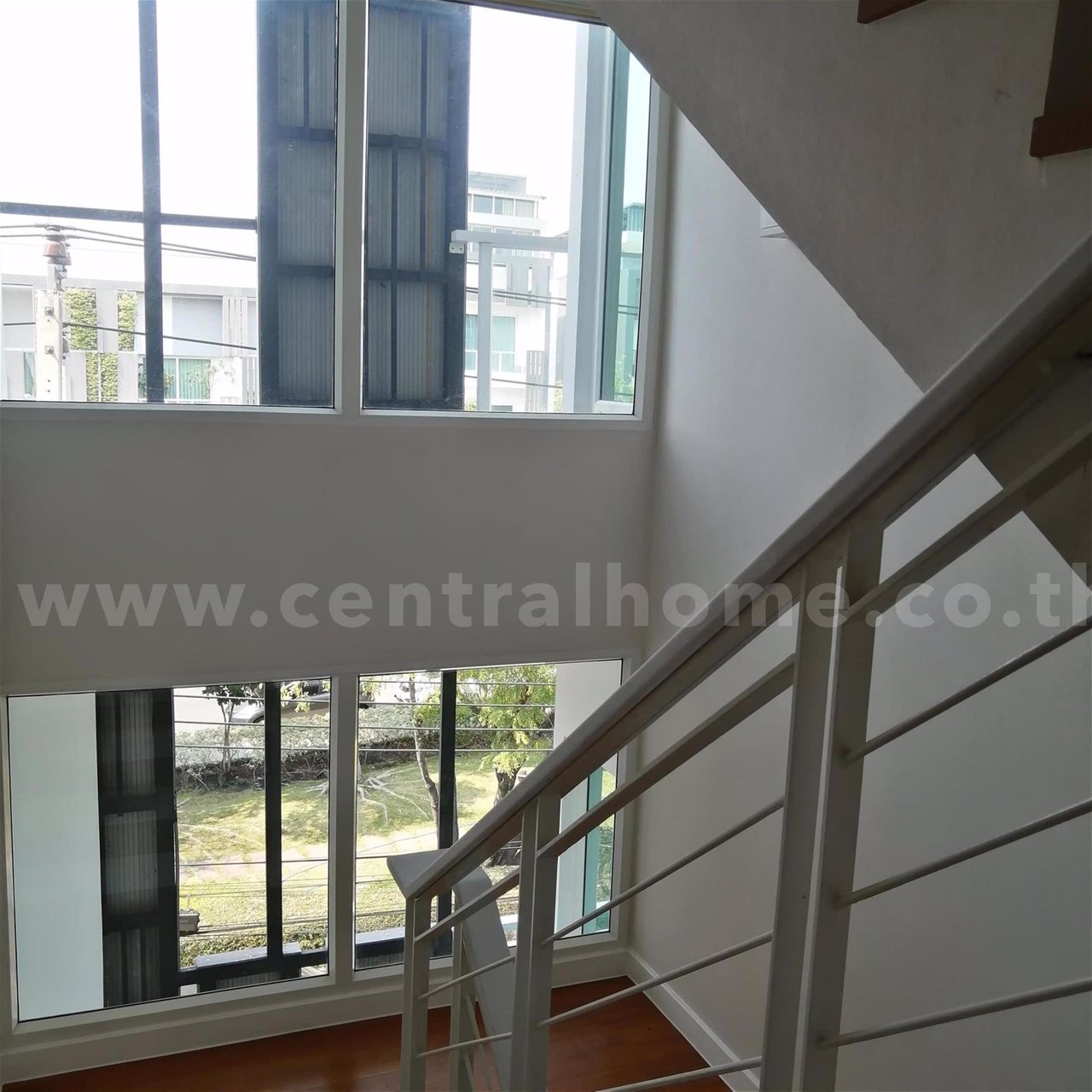 ทาวน์โฮม-โครงการ-สเปซ-ลาดพร้าว-เหม่งจ๋าย