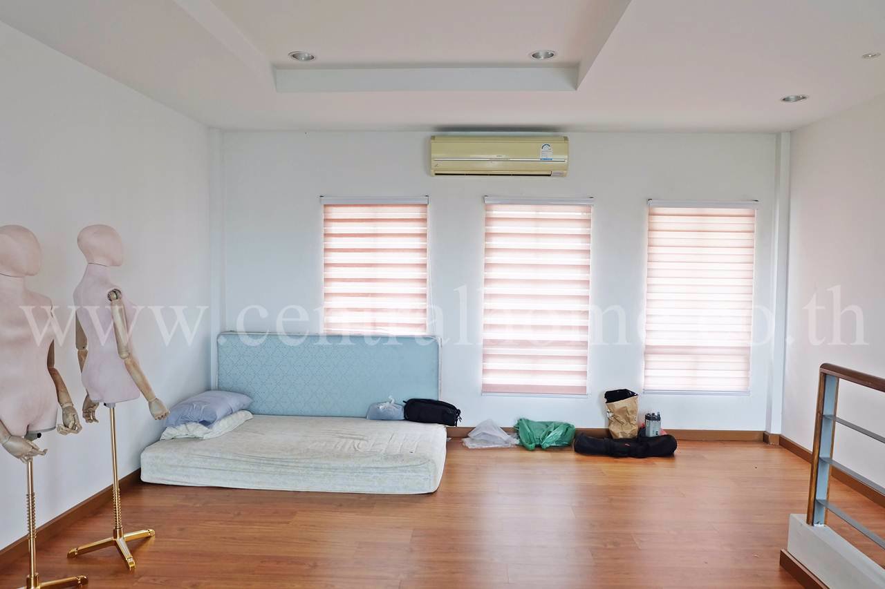 ทาวน์โฮม-บ้านกลางเมือง-สวิซ-ทาวน์-ประเสริฐมนูกิจ-25