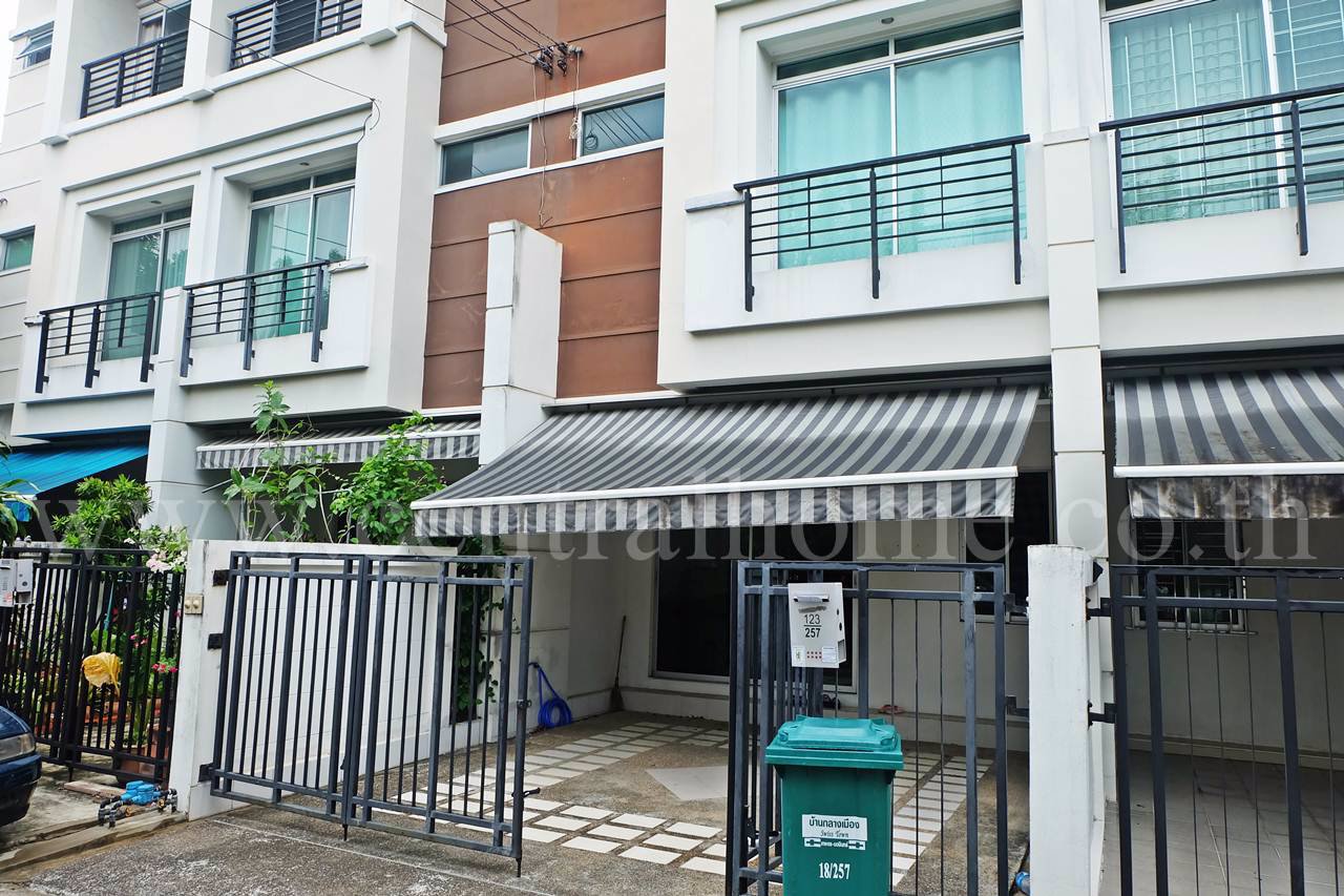 ทาวน์โฮม-บ้านกลางเมือง-สวิซ-ทาวน์-ประเสริฐมนูกิจ-25