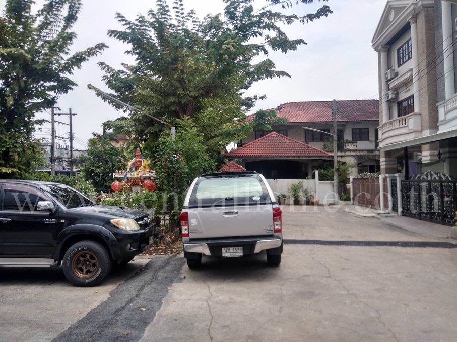 ที่ดินพร้อม-สิ่งปลูกสร้าง-หมู่บ้าน-พิบูลย์-การ์เด้นท์-วิลล์-พิบูลย์สงคราม