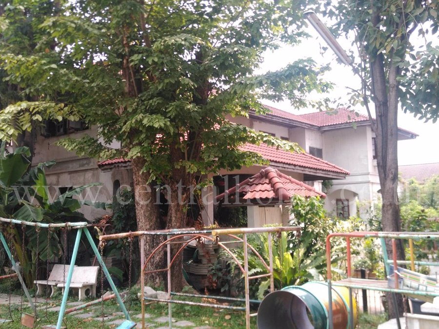 ที่ดินพร้อม-สิ่งปลูกสร้าง-หมู่บ้าน-พิบูลย์-การ์เด้นท์-วิลล์-พิบูลย์สงคราม