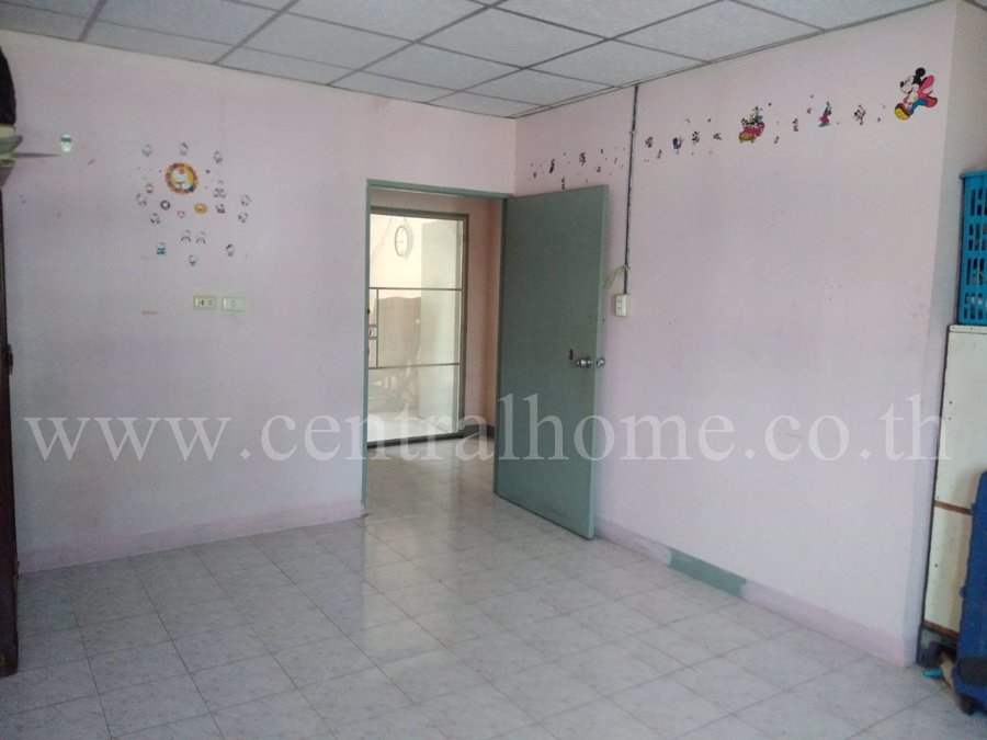 ทาวเฮ้าส์-2-ชั้น-ซอย-นนทบุรี-46