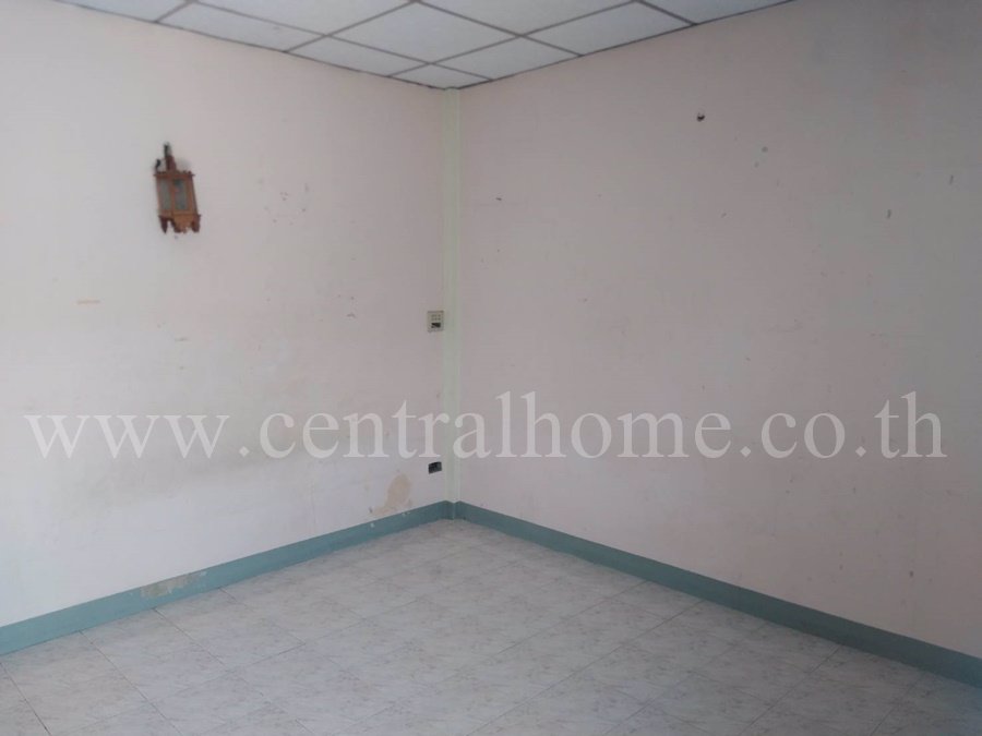 ทาวเฮ้าส์-2-ชั้น-ซอย-นนทบุรี-46