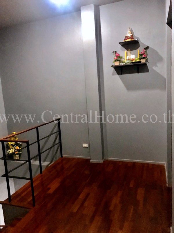 บ้านแฝด-สไตล์-loft-2-ชั้น-the-season-เพชรเกษม-69