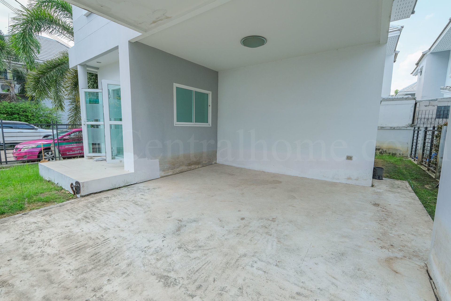 บ้านเดี่ยว-หมู่บ้าน-รัชชา-5-กาญจนาภิเษก-นครอินทร์-หลังมุม