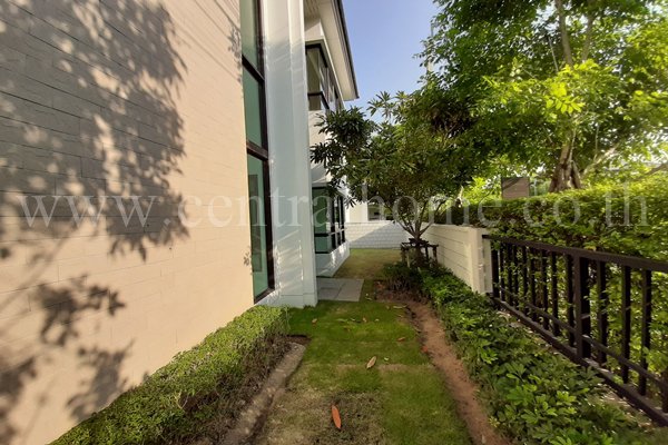 บ้านเดี่ยว-หมู่บ้าน-the-city-รัชดาฯ-วงศ์สว่าง-หลังมุม-ต้นโครงการ