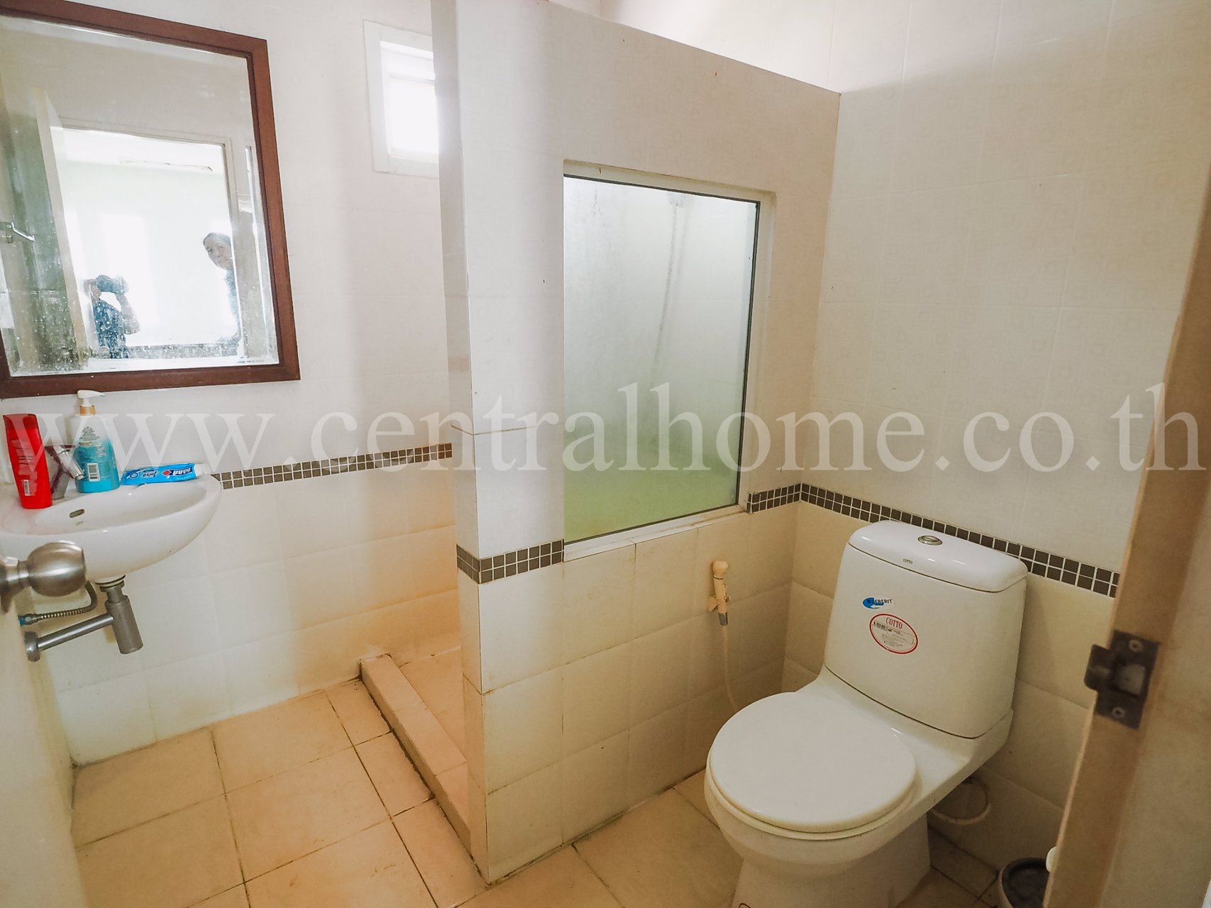 บ้านแฝด-ภัทรไพรเวท-2-สามโคก-ปทุมธานี-โครงการติดถนนใหญ่