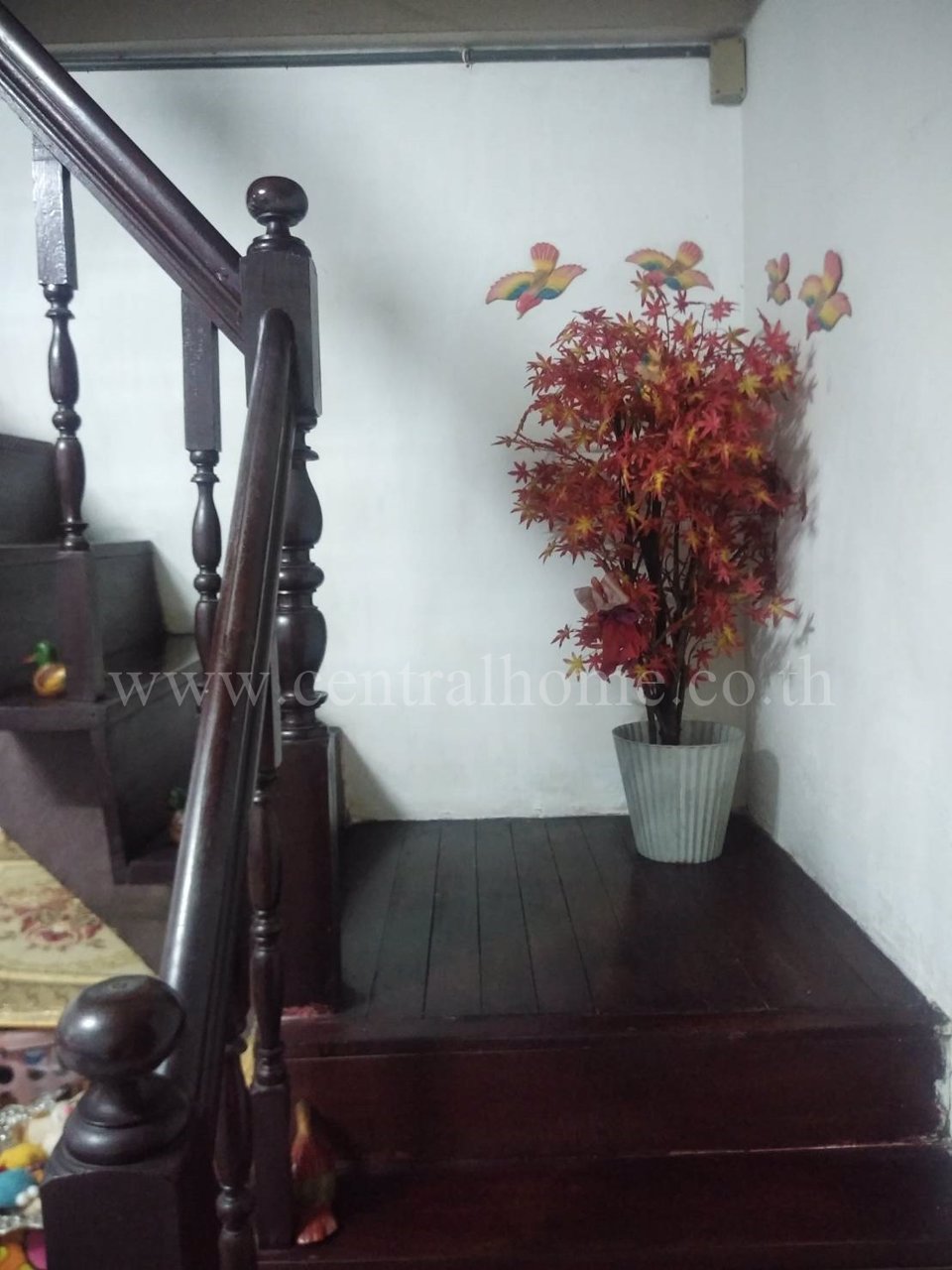 ทาวน์เฮ้าส์-2-ชั้น-หมู่บ้าน-ชินวรรณ-ปทุมธานี