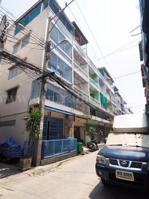 อาคารพาณิชย์-45-ชั้น-ถนน-เจริญกรุง-78-ใกล้เอเชียทีค