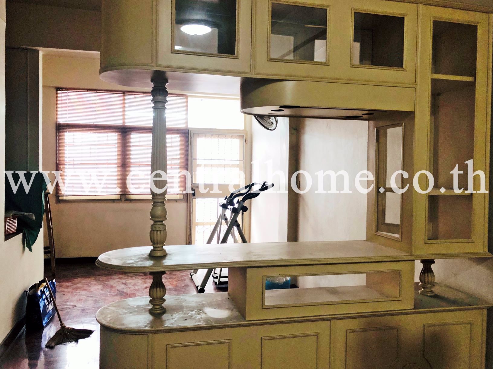 อาคารพาณิชย์-4-ชั้นครึ่ง-บนทำเลทอง-ย่านธุรกิจบางโพ