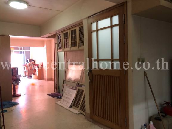 อาคารพาณิชย์-4-ชั้นครึ่ง-บนทำเลทอง-ย่านธุรกิจบางโพ