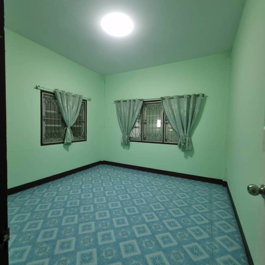 ขายบ้านเดียวสไตล์โมเดิร์นกลางเมืองลำปาง