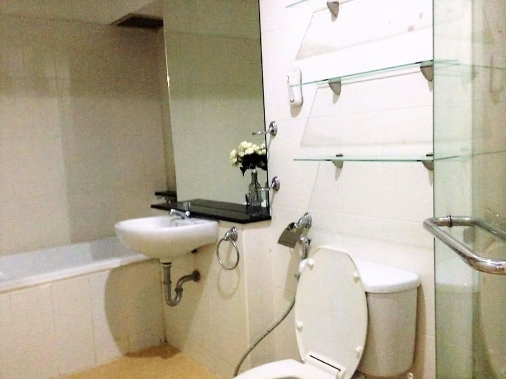 ให้เช่า-คอนโด-ihouse-rca-พระรามเก้า-ห้องใหญ่-52-ตรม-เพียง-249-ลบ