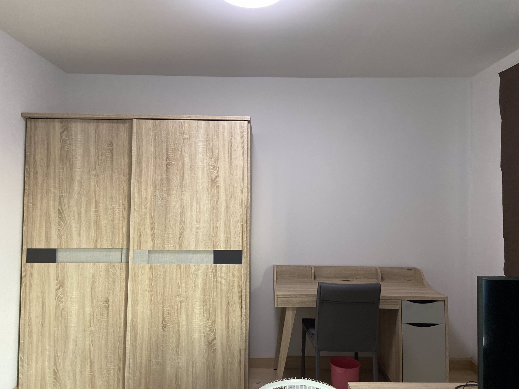 ทาวน์โฮม3-ห้องนอน2-ห้องน้ำเช่าพร้อมเฟอร์นิเจอร์