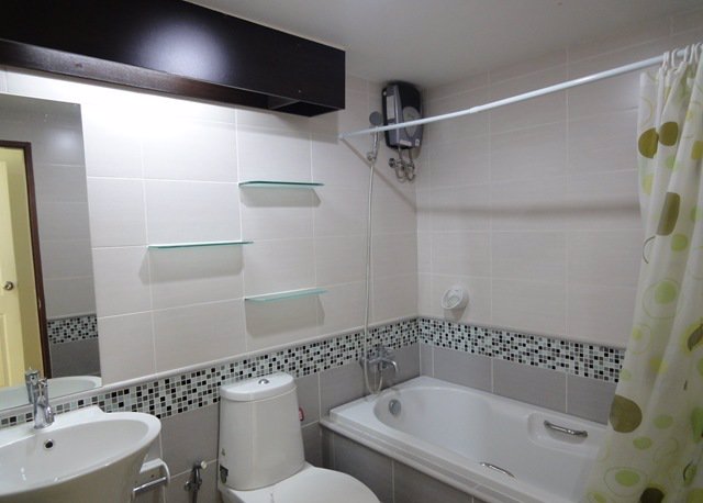 2-beds-2-baths-80sqm-for-rent-near-bts-onnut-garden-view-and-cozy-style