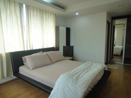 2-beds-2-baths-80sqm-for-rent-near-bts-onnut-garden-view-and-cozy-style