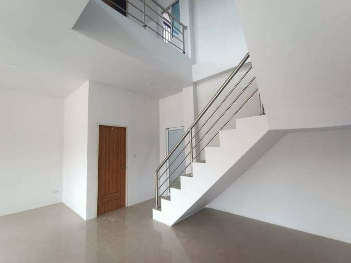 โกดัง-ทรัพย์รุ่งเรือง-คลองมะเดื่อ