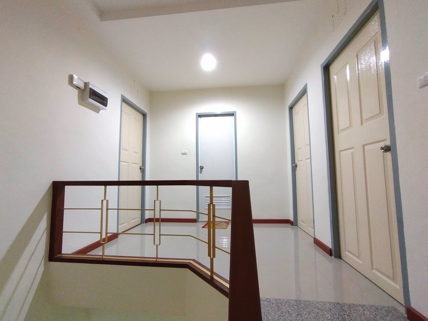 ขายบ้าน-หมู่บ้านนนท์ธารา2-นครอินทร์-บ้านทาวน์เฮ้าส์-2-ชั้น-พร้อมอยู่อาศัย