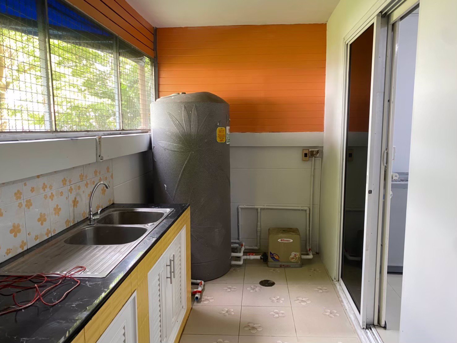 ขายบ้าน-หมู่บ้านนนท์ธารา2-นครอินทร์-บ้านทาวน์เฮ้าส์-2-ชั้น-พร้อมอยู่อาศัย