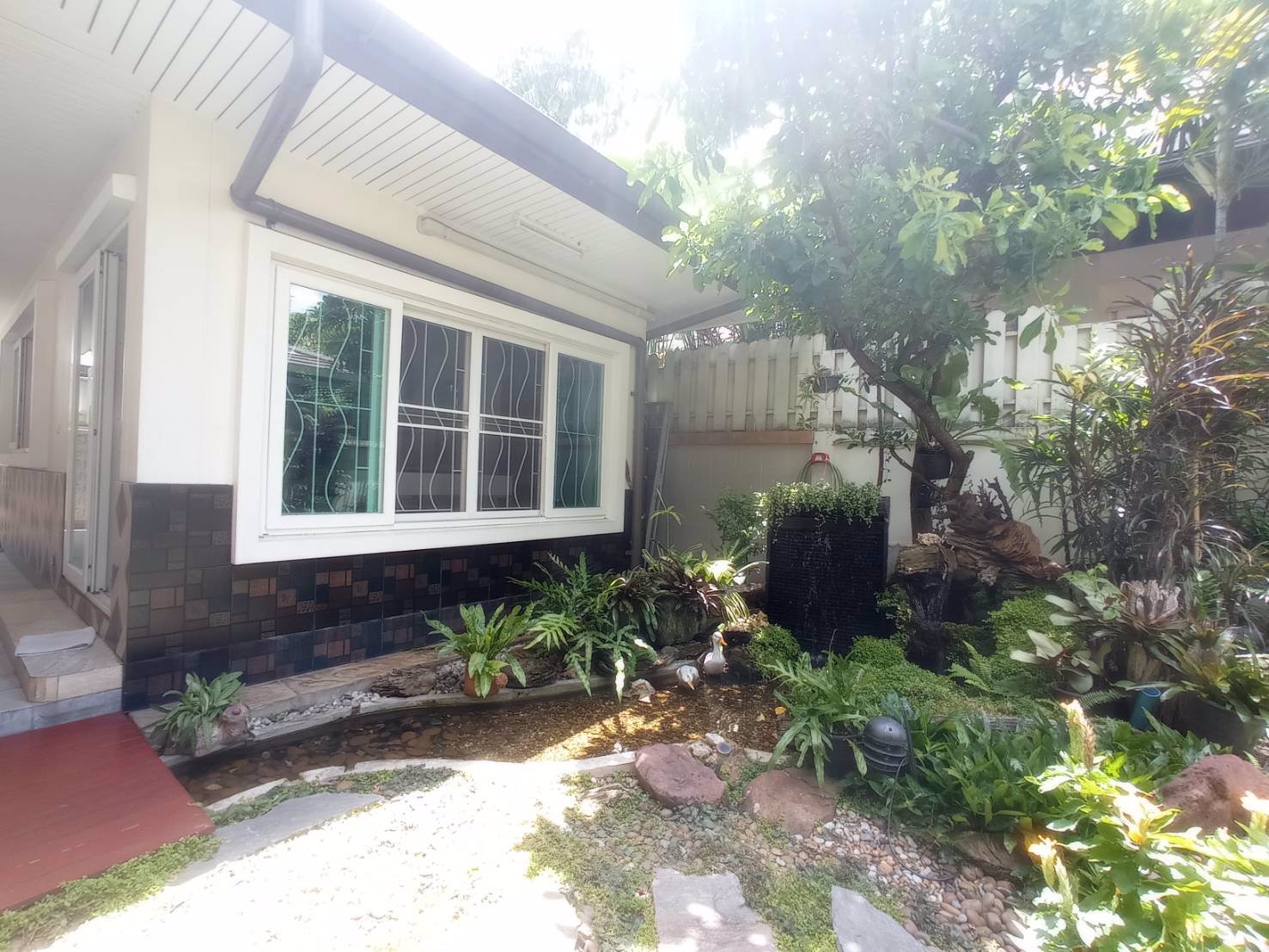 ขายด่วน-เจ้าของขายเอง-บ้านเดี่ยวหลังใหญ่-พร้อมเรือนรับรองอีก-1-หลัง