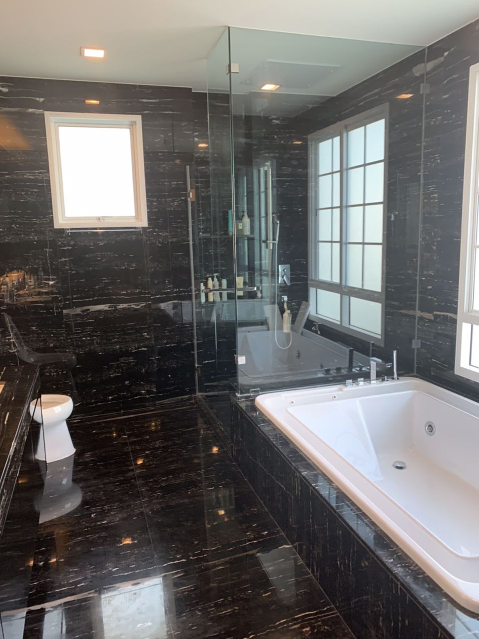 ขาย-บ้านเดี่ยว-2-ชั้น-หมู่บ้านนาราสิริ-โครงการคุณภาพจากแสนสิริ-ติดถนนบางนา-ตราด-ใกล้-mrt-ศรีเอี่ยม