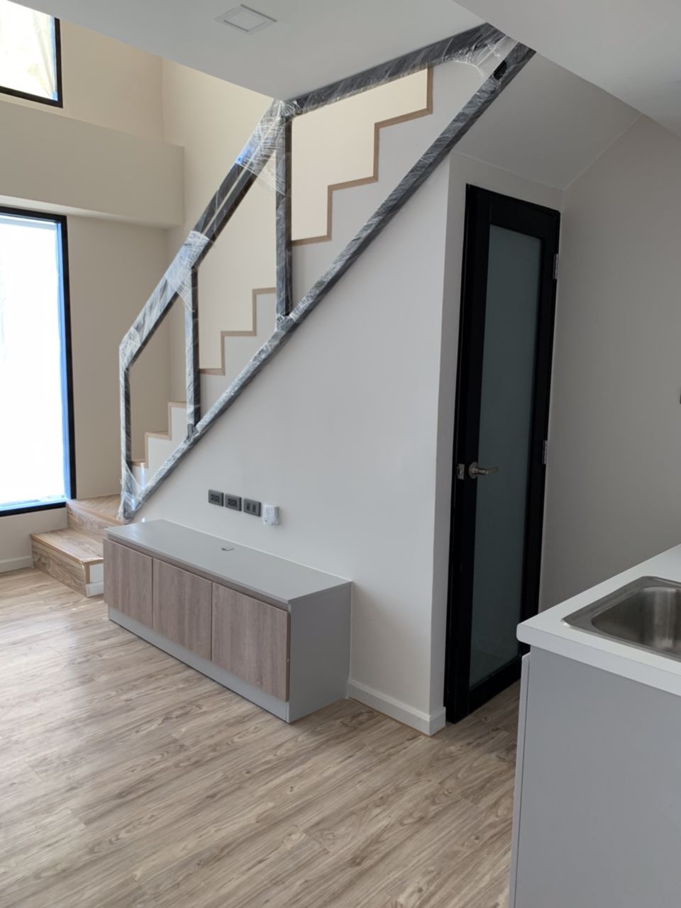 ขายดาวน์-คอนโด-groove-ลาดพร้าว-48-ทำเลดีมาก-คอนโดใหม่-แต่งครบ-พร้อมเข้าอยู่