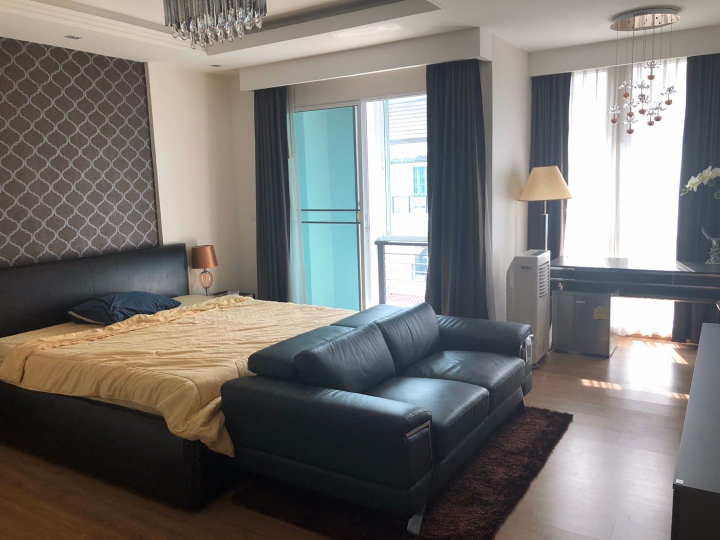 ขายทาว์นโฮม-3-ชั้น-บ้านกลางเมือง-สาธร-ตากสิน-2-ใกล้-bts-วุฒากาศ-จอมทอง-กรุงเทพฯ