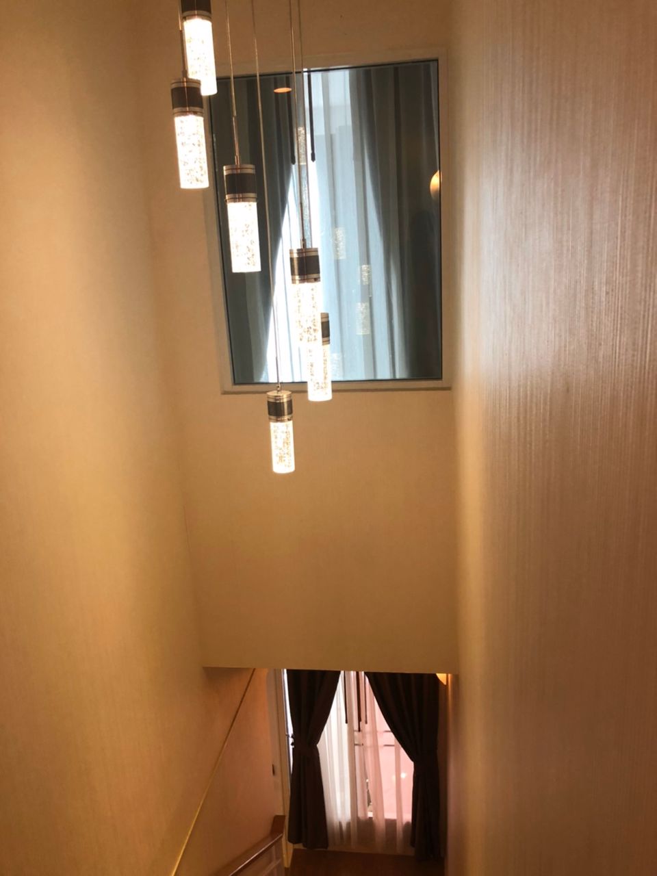 ขายทาว์นโฮม-3-ชั้น-บ้านกลางเมือง-สาธร-ตากสิน-2-ใกล้-bts-วุฒากาศ-จอมทอง-กรุงเทพฯ