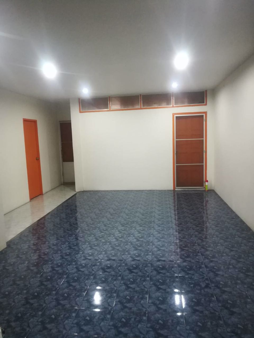 ขาย-ตึกแถว-2-คูหา-35-ชั้น-ใกล้สถานีรถไฟฟ้าสะพานใหม่-บางเขน-กรุงเทพฯ