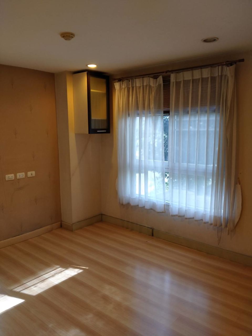 ขาย-คอนโด-เปรมศิริ-บูติคพาร์ค-ห้องมุม-ติดถนนเกษตรนวมินทร์-จตุจักร-กรุงเทพฯ