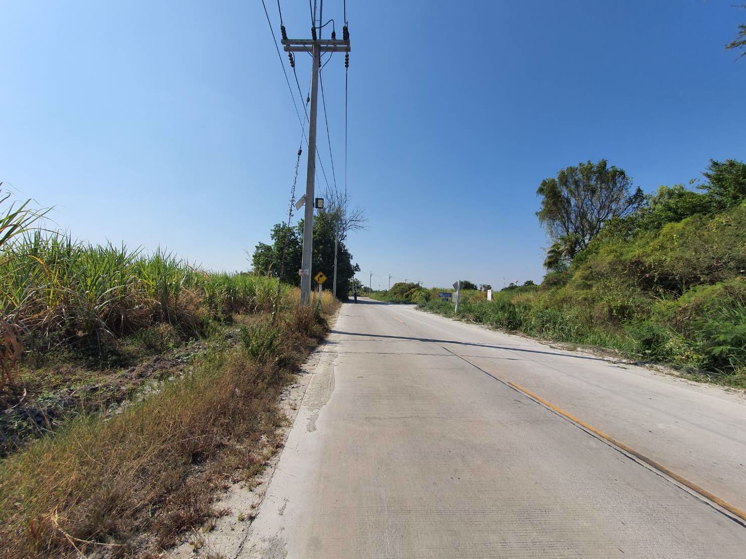 ขายที่ดินบ้านบึง-เนื้อที่-10-ไร่-ชลบุรี