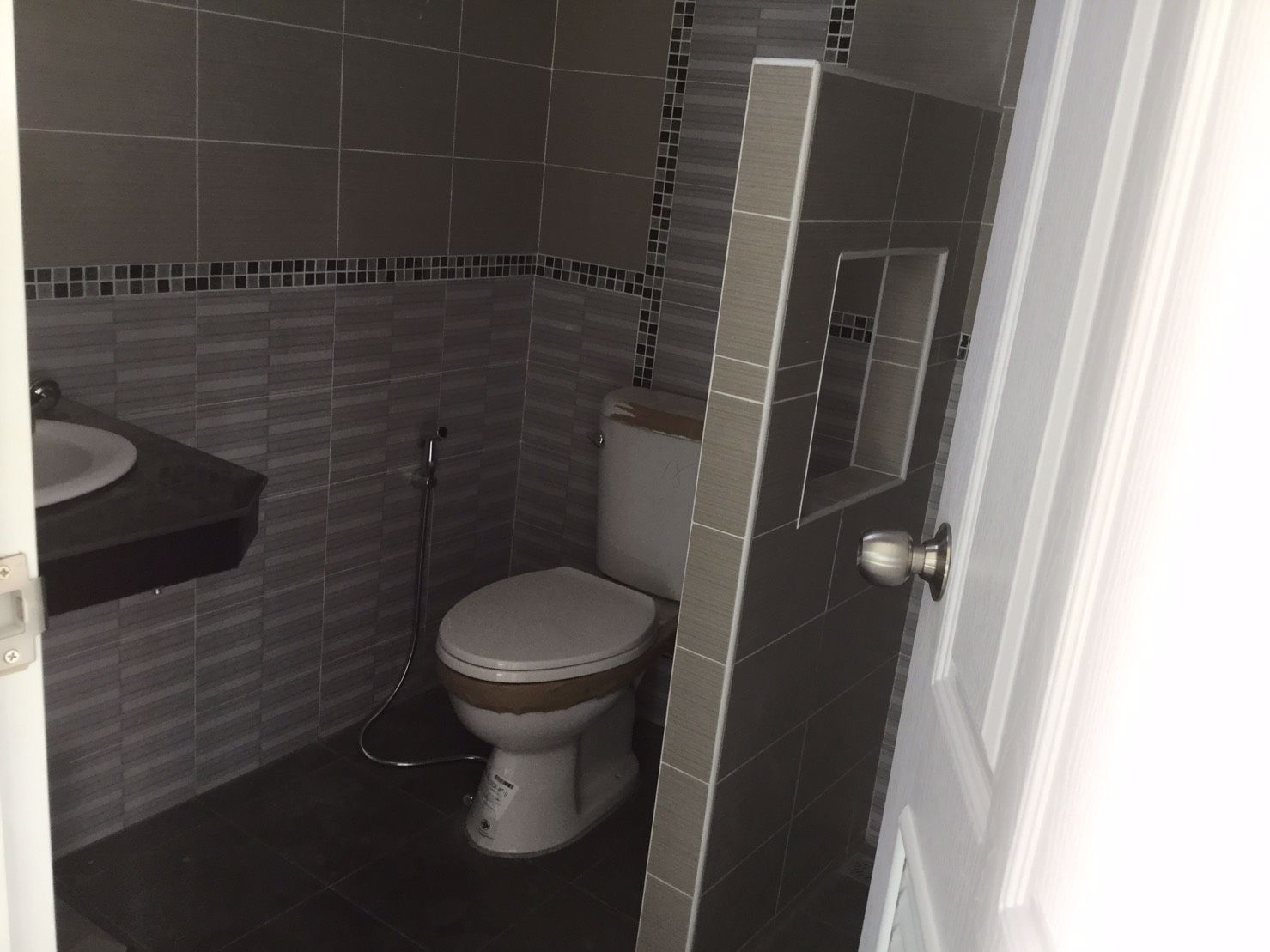 ขาย-บ้านเดี่ยว-ทำเลคุณภาพ-ใกล้ตลาดเจริญสุข-อำเภอเมืองจันทบุรี