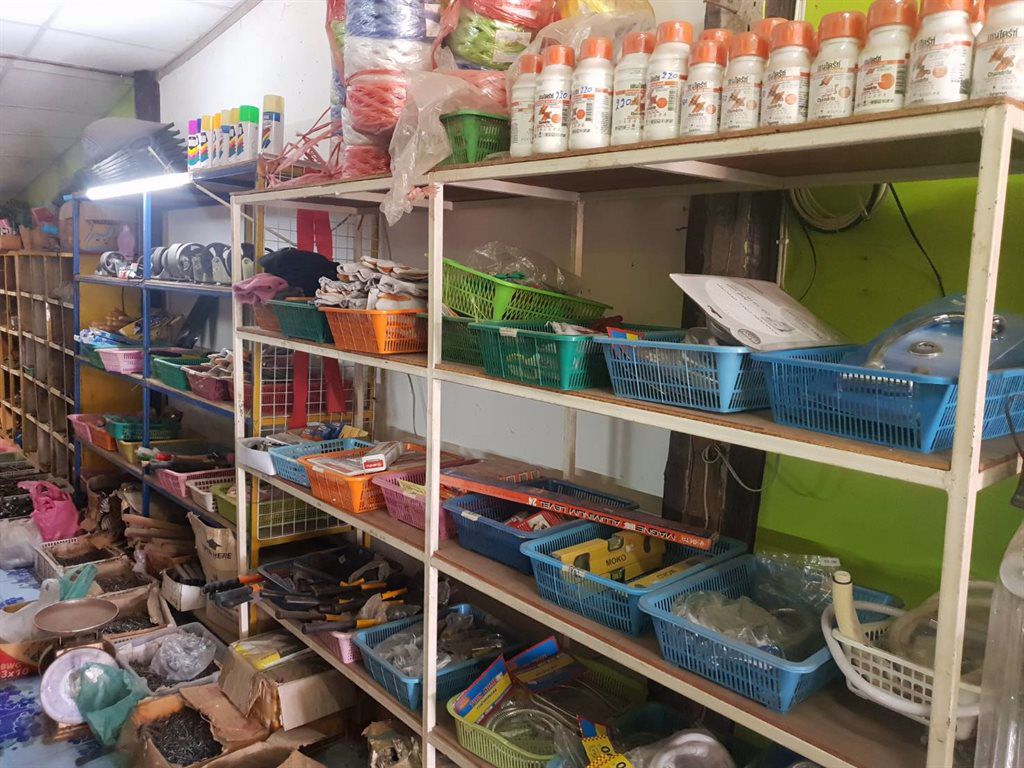 ขายหรือเซ้งกิจการ-อุปกรณ์ก่อสร้าง-อุปกรณ์ไฟฟ้า-เซ้งทั้งร้านทั้งของทั้งชั้น-ตะแกรง-หนองหิน-จังหวัดเลย