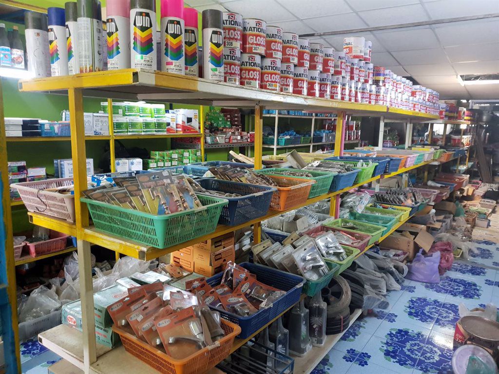 ขายหรือเซ้งกิจการ-อุปกรณ์ก่อสร้าง-อุปกรณ์ไฟฟ้า-เซ้งทั้งร้านทั้งของทั้งชั้น-ตะแกรง-หนองหิน-จังหวัดเลย