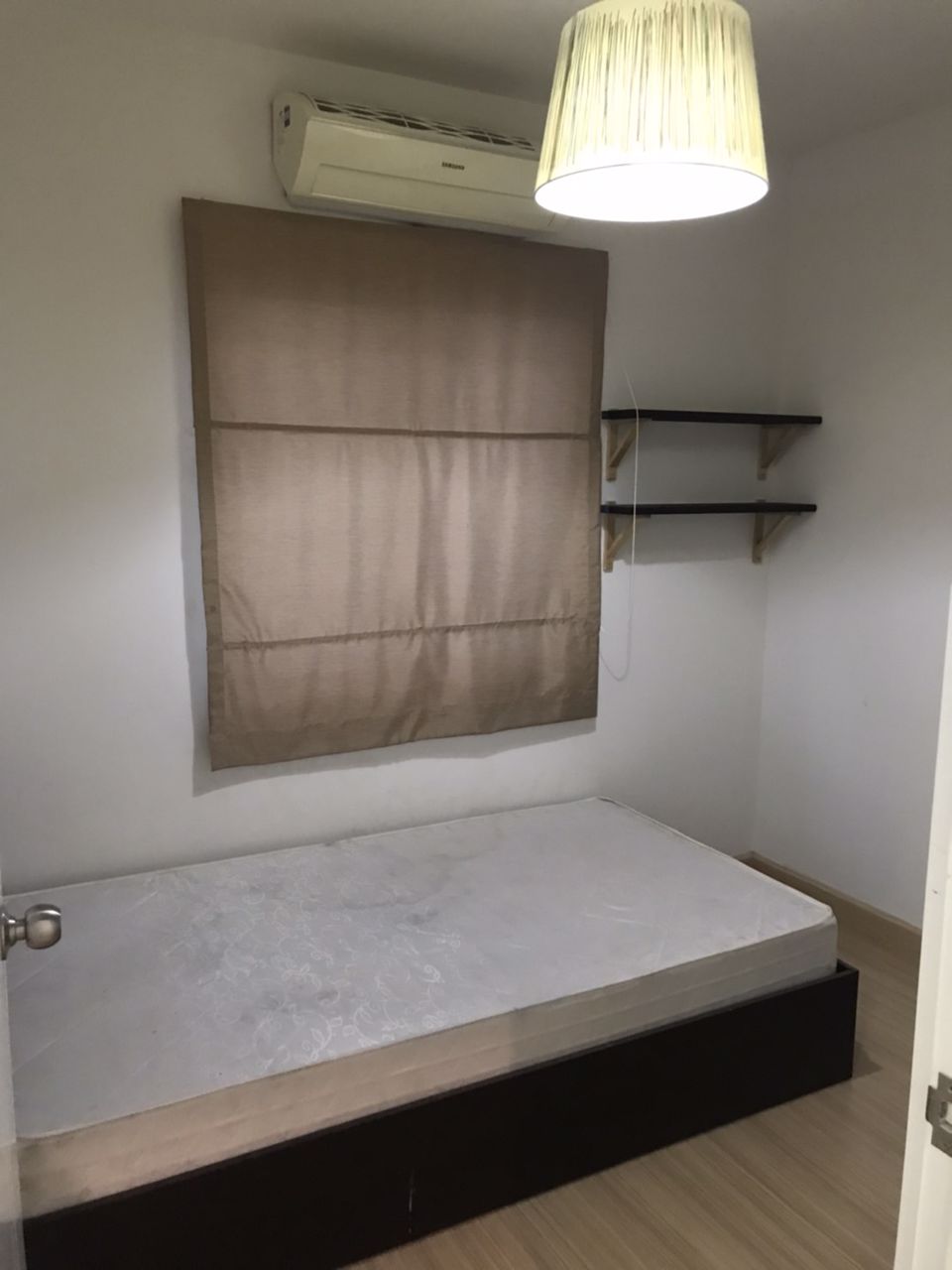 ให้เช่าทาวน์โฮม-2-ชั้น-พฤกษาวิลล์-ศรีสมาน-จอดรถสะดวก-เฟอร์นิเจอร์ครบทุกห้อง-ติดโรบินสัน-นนทบุรี