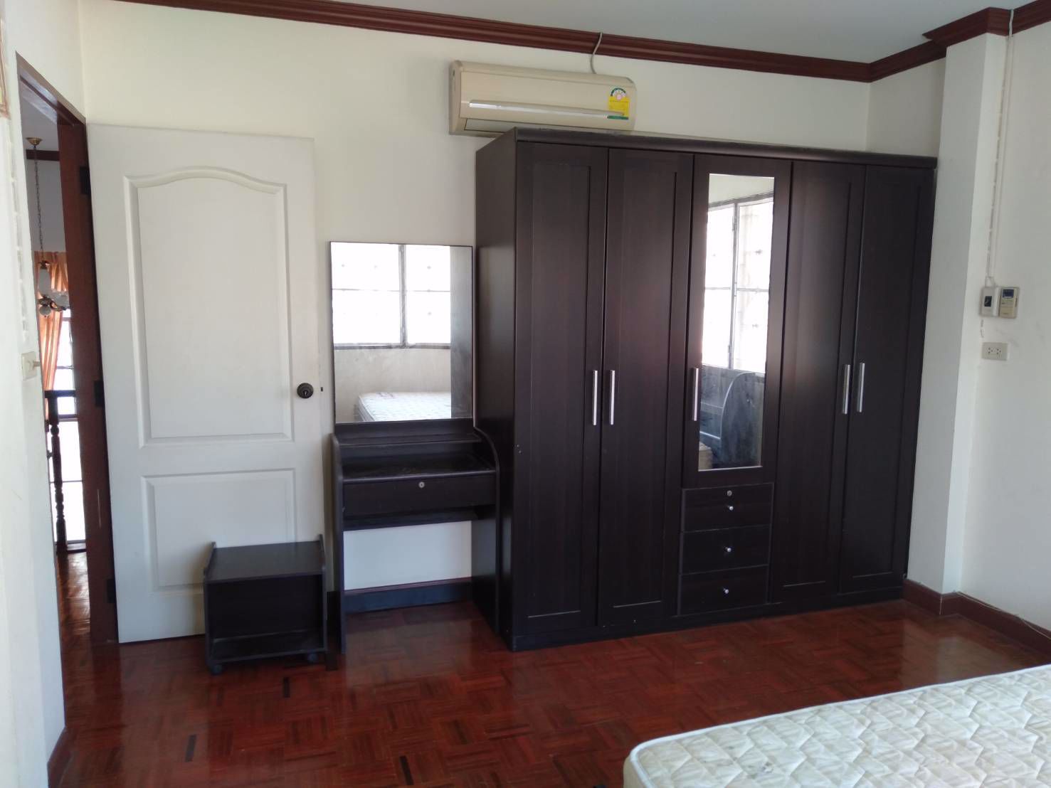 ขาย-เช่า-บ้านเดี่ยว-2-ชั้น-หมู่บ้านธงชัยปารค์วิว-รังสิตคลอง2-ธัญบุรี-ปทุมธานี