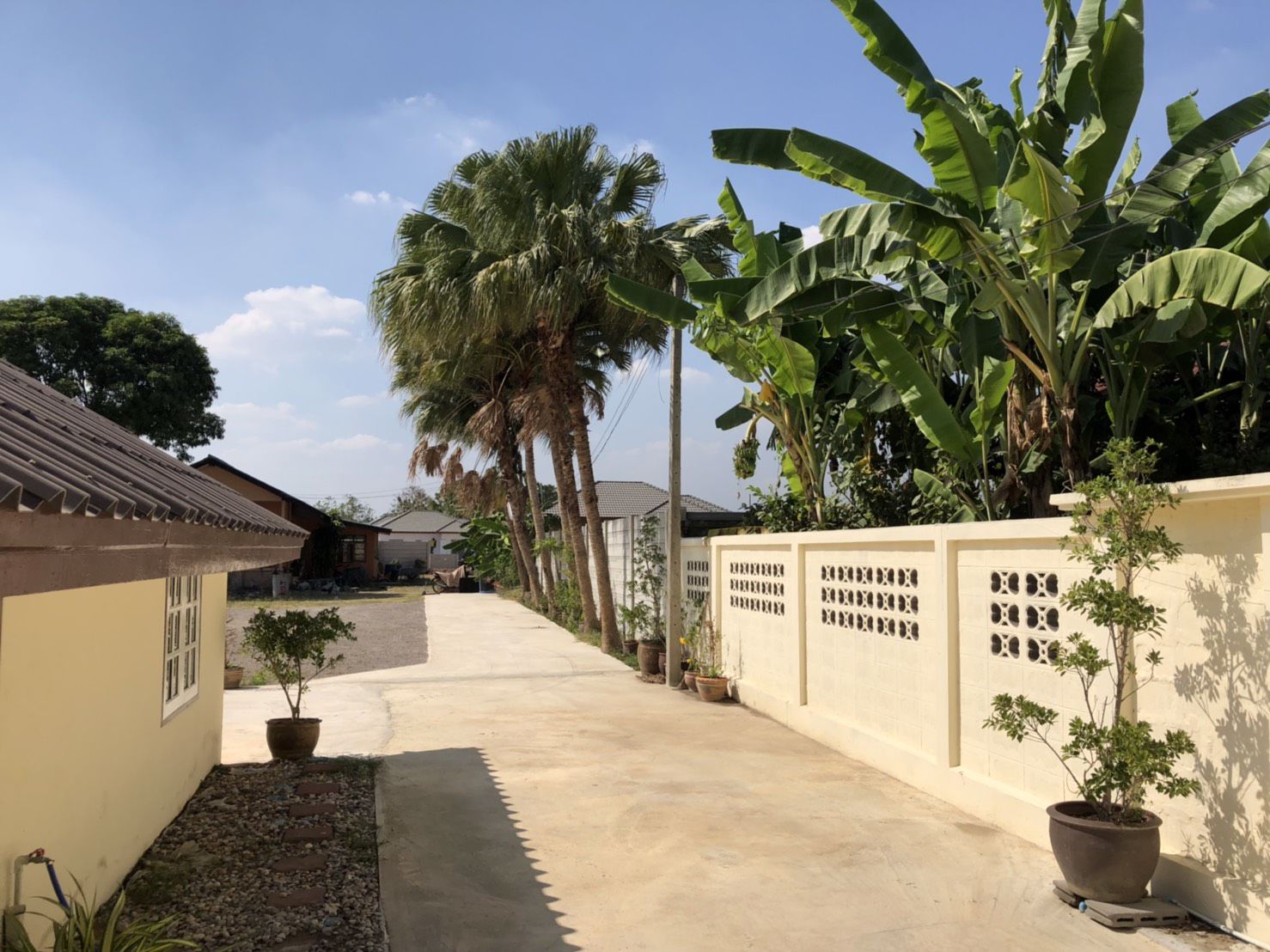 ขาย-ให้เช่า-ที่ดิน-334-ตรว-พร้อมบ้าน-2-หลัง-อเมืองราชบุรี-พร้อมเข้าอยู่ได้เลย