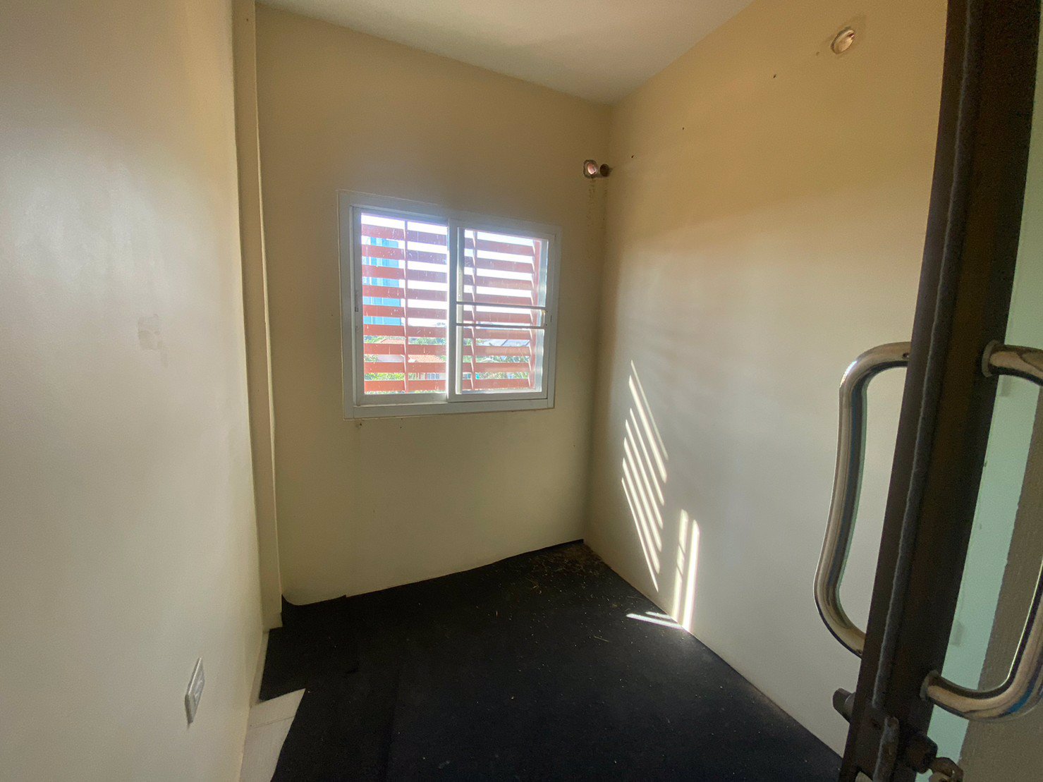 ขายอาคารพาณิชย์-3-ชั้น-ซเปียนนท์-ลำลูกกา-สภาพดี-ต้นซอย