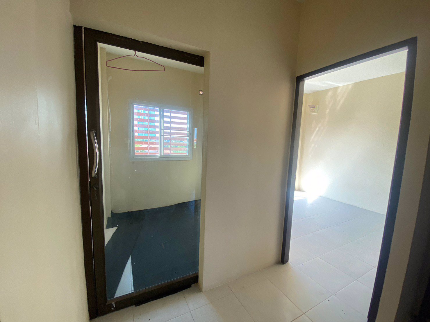 ขายอาคารพาณิชย์-3-ชั้น-ซเปียนนท์-ลำลูกกา-สภาพดี-ต้นซอย