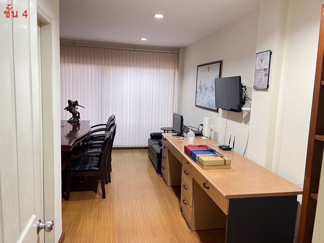 ขายโฮมออฟฟิศ-4-ชั้น-โครงการ-biztown-ศรีนครินทร์