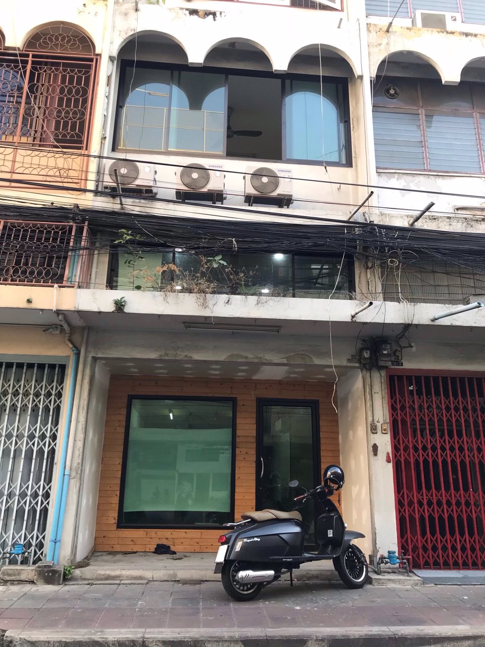ตึกแถว-5-ชั้นให้เช่า-ย่านบรรทัดทอง-ใกล้-มจุฬา-สยามมาบุญครอง-หัวลำโพง