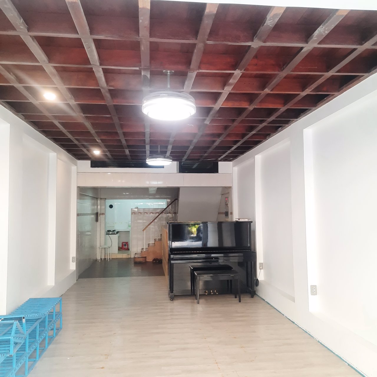 ตึกแถว-ให้เช่า-4-ชั้นล่าง-ย่านบรรทัดทอง-ใกล้-มจุฬา-สยาม-mbk-หัวลำโพง