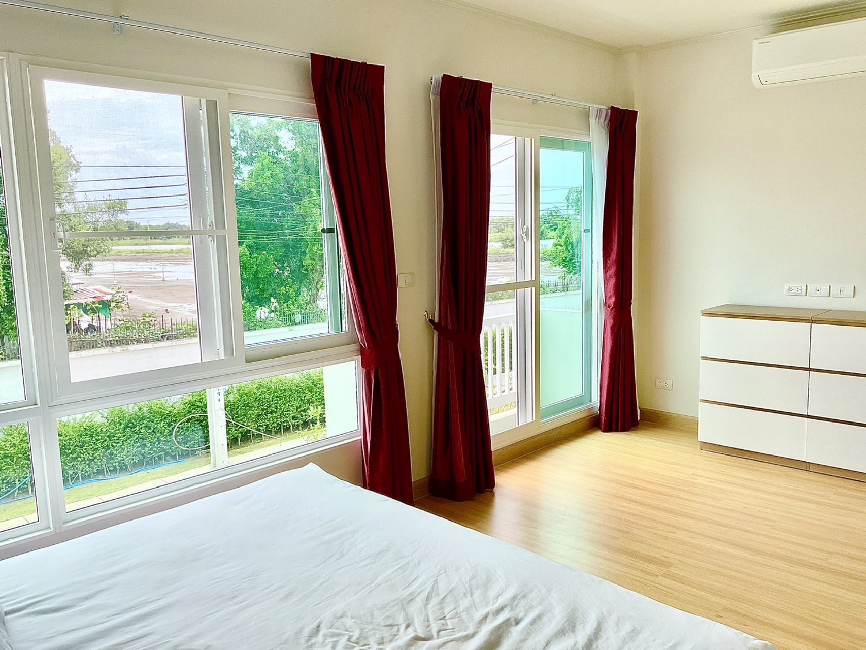 ขายบ้าน-เจ้าของบ้านขายเอง-บ้านแฝด-หมู่บ้านศุภาลัย-ไพรด์-ประชาอุทิศ-ซอยประชาสามัคคี-กระทิงแดง-พระ