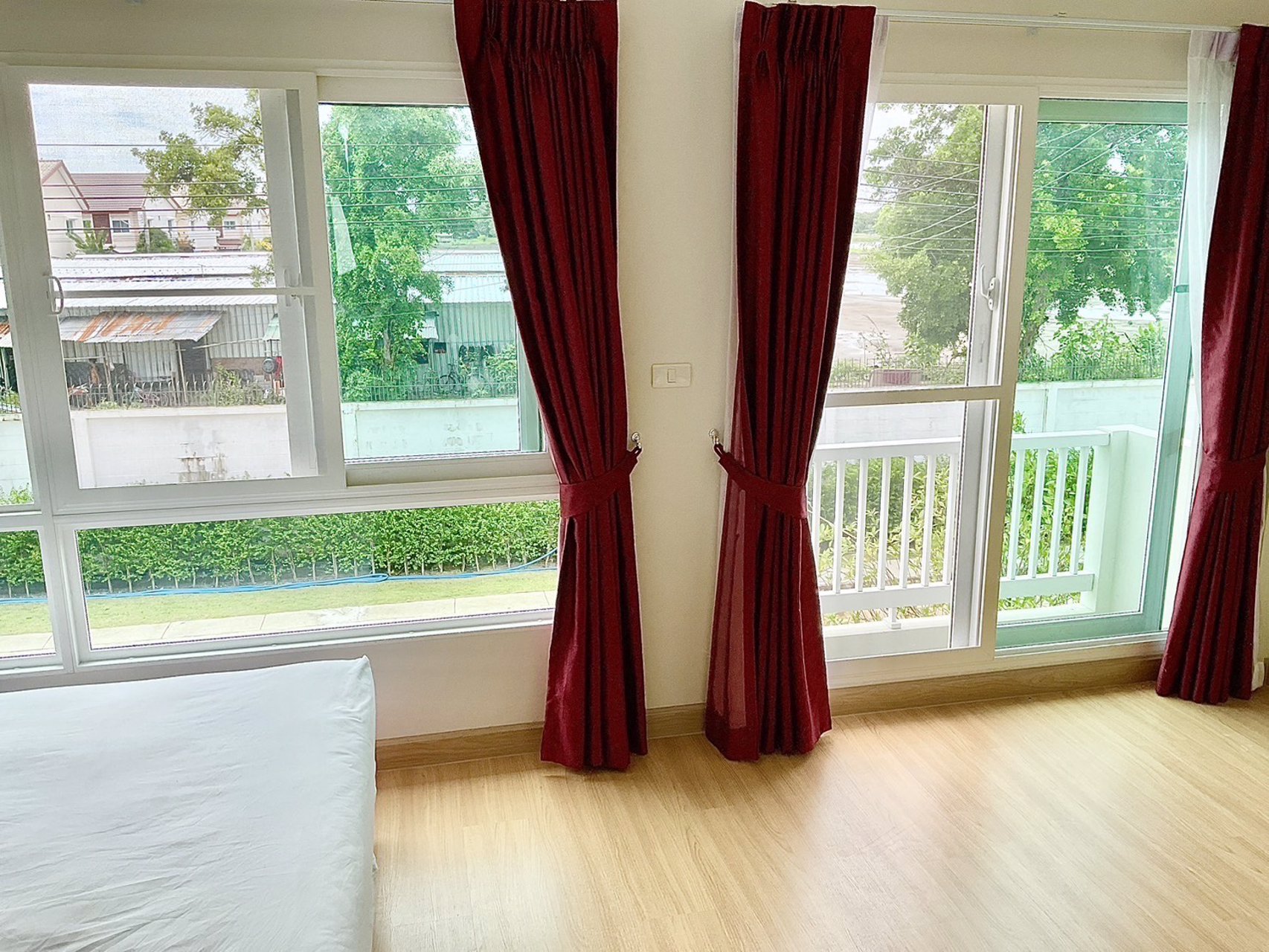 ขายบ้าน-เจ้าของบ้านขายเอง-บ้านแฝด-หมู่บ้านศุภาลัย-ไพรด์-ประชาอุทิศ-ซอยประชาสามัคคี-กระทิงแดง-พระ