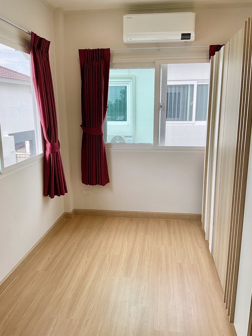 ขายบ้าน-เจ้าของบ้านขายเอง-บ้านแฝด-หมู่บ้านศุภาลัย-ไพรด์-ประชาอุทิศ-ซอยประชาสามัคคี-กระทิงแดง-พระ