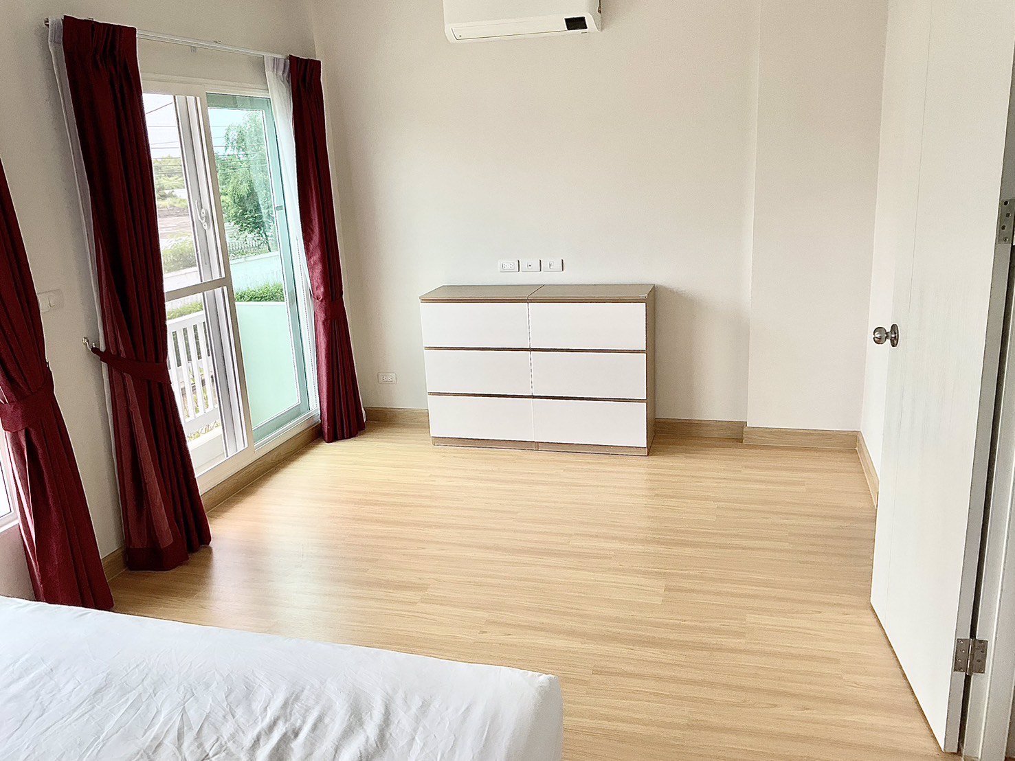 ขายบ้าน-เจ้าของบ้านขายเอง-บ้านแฝด-หมู่บ้านศุภาลัย-ไพรด์-ประชาอุทิศ-ซอยประชาสามัคคี-กระทิงแดง-พระ