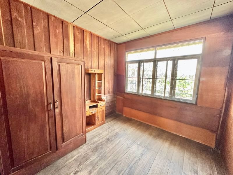 ขายด่วน-บ้านไม้-2ชั้น-ใกล้แม่น้ำปิง-ตาก-