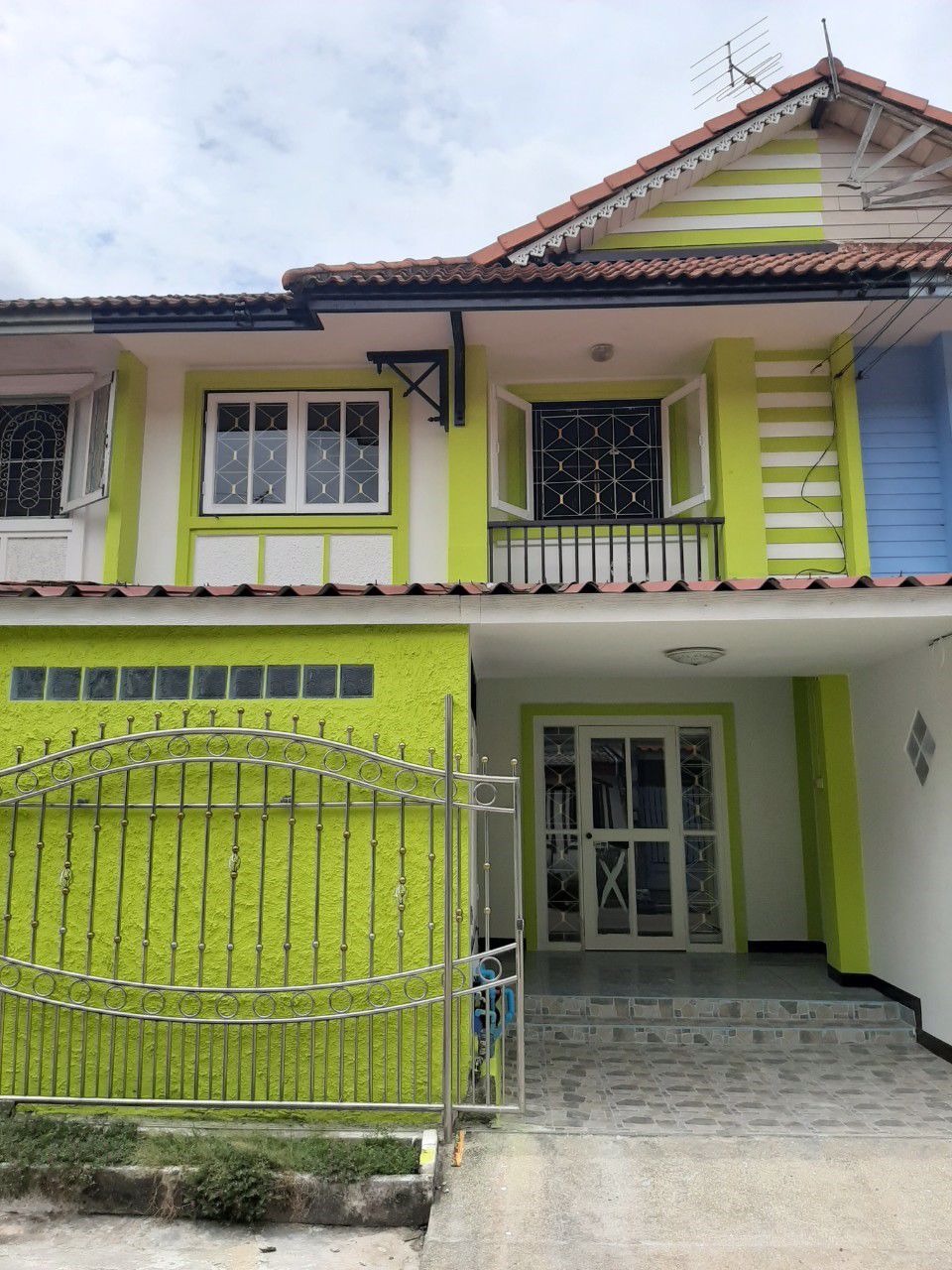 ขายด่วนทาวน์เฮาส์มือสองมพฤกษา-11