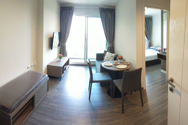 ให้เช่า-เดอะทรัสต์-คอนโด-แอท-บีทีเอส-เอราวัณ-ชั้น-10-ห้องสวย-พร้อมอยู่-วิวแม่น้ำเจ้าพระยา